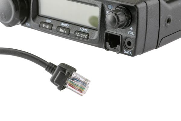 Poste embarqué pour véhicule - Emetteur VHF CRT 2 M Poste embarqué pour véhicule - Emetteur VHF CRT 2 M